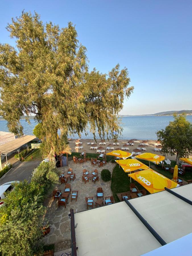 Burla Han Urla Exterior foto